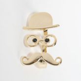 Anel Dourado Homem de Bigode e Chapéu